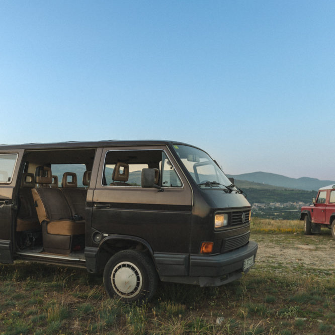 Advanture Magazine retro vw t3 caravelle